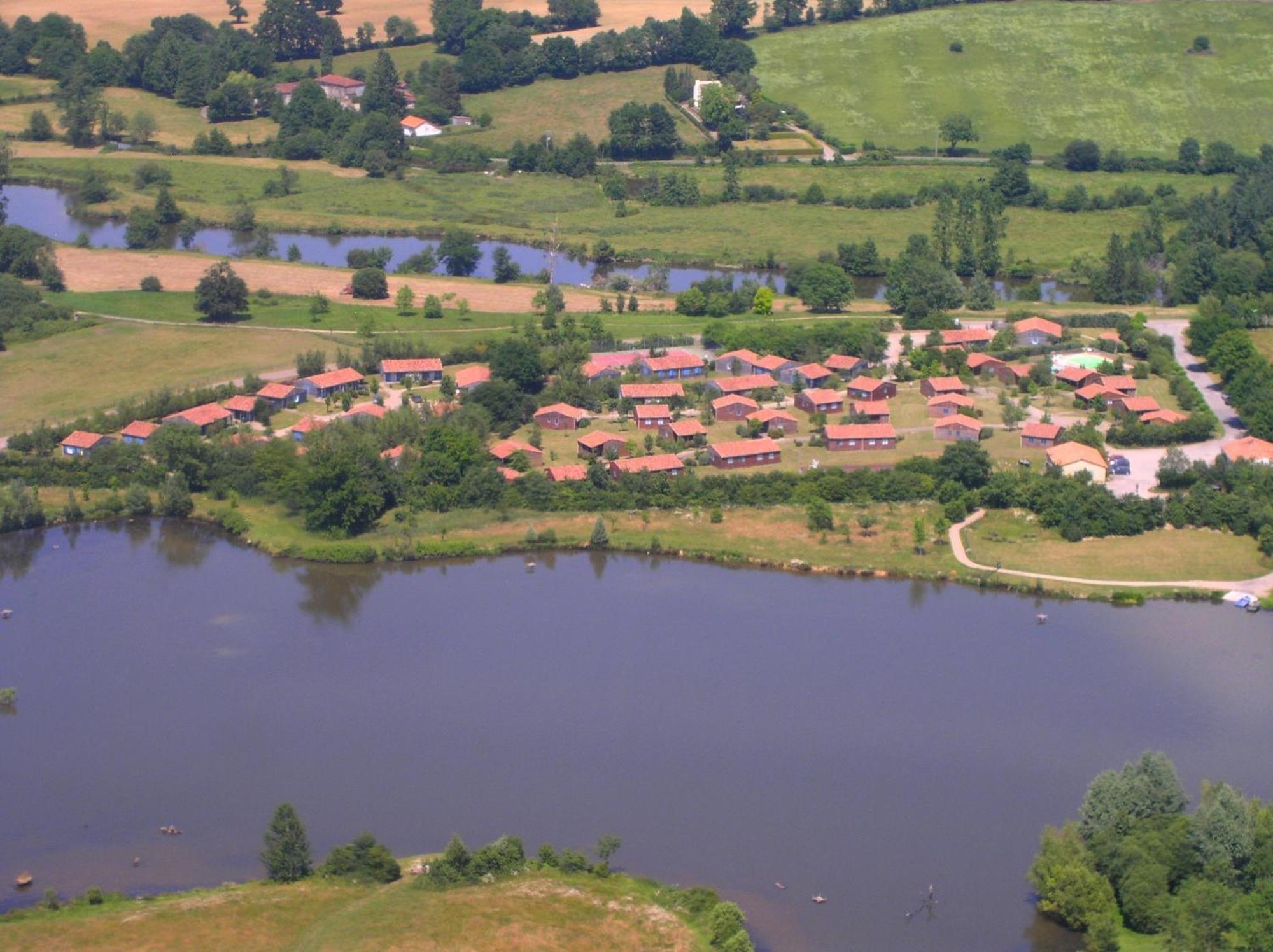 Pescalis Résidence Les Maisons du Lac Moncoutant Extérieur photo